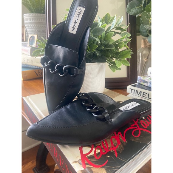 Steve Madden Shoes - Steve Madden Levity Black Leather Pointed Toe Chain Mules Flats sz 7 new!